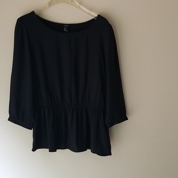 Forever 21 Tops - Top